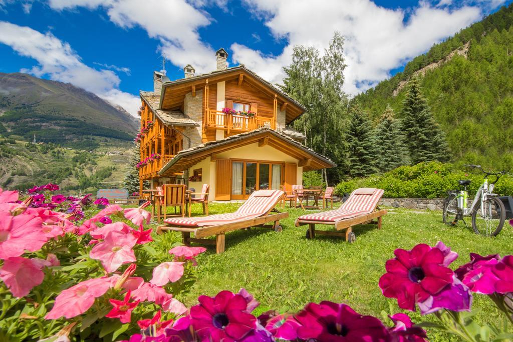 Hotel Le Bouquet - Adults Only Cogne Dış mekan fotoğraf